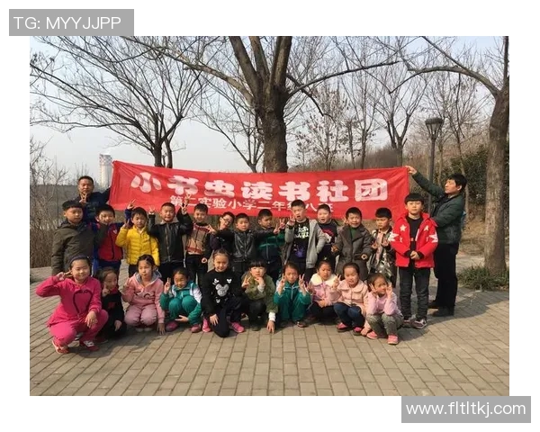 龙兴足球场盛大球星见面会精彩回顾与粉丝互动活动全程回顾